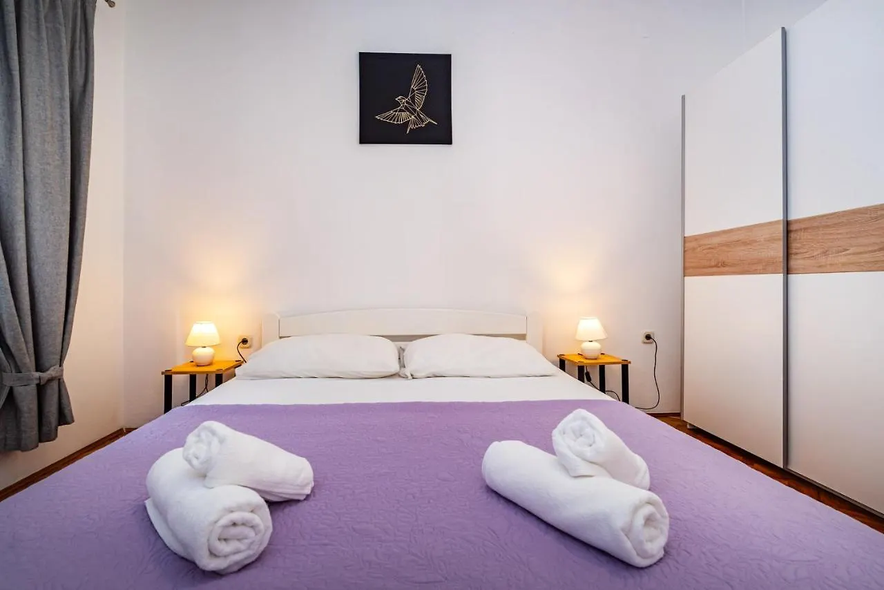 Apartment Eva Maslenica