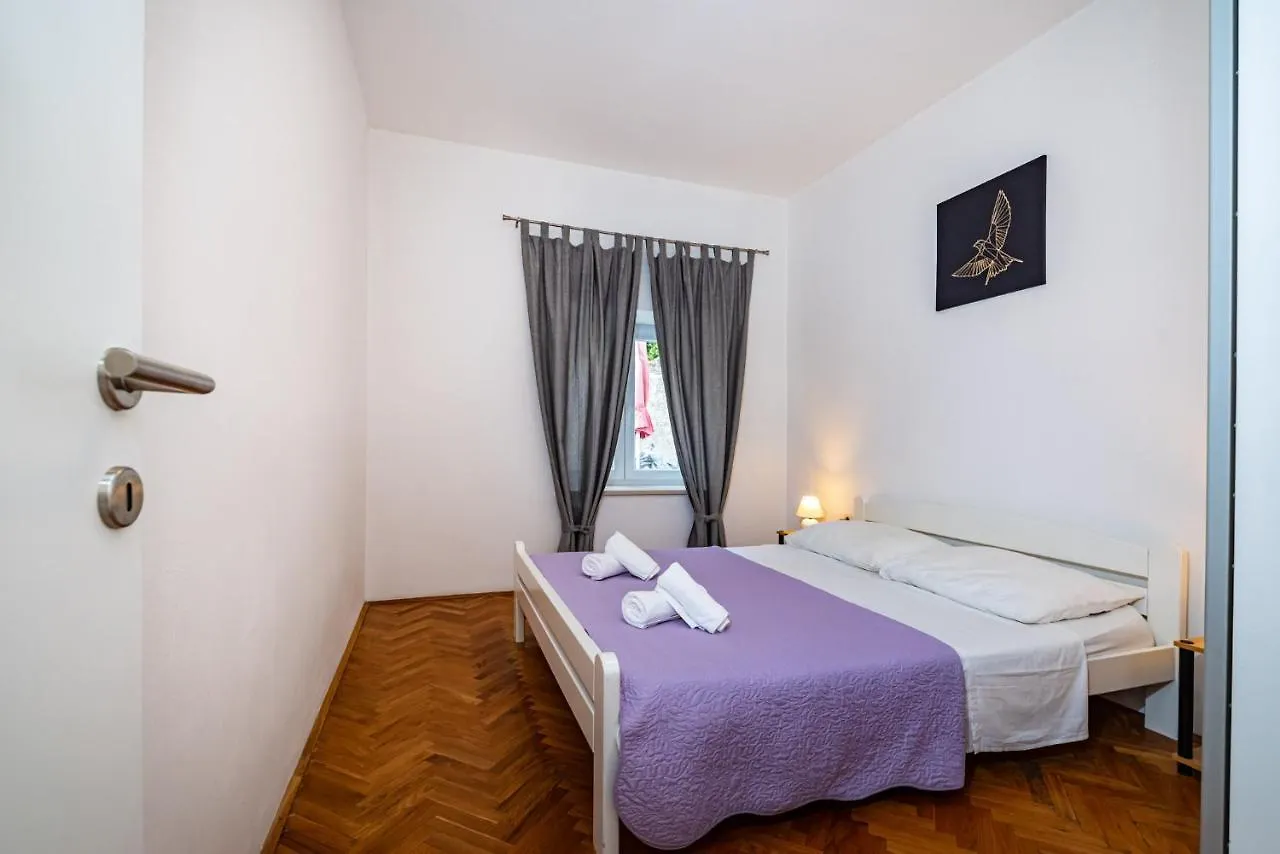 Apartment Eva Maslenica Croatia
